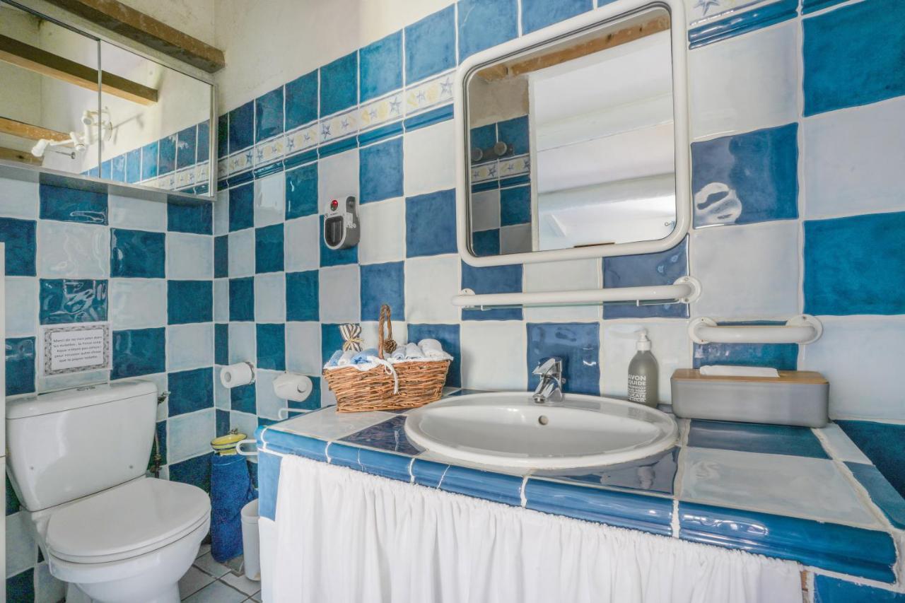 Clos Des Herissons - Chambres D'Hote - Piscine & Jardin Lauris Екстер'єр фото